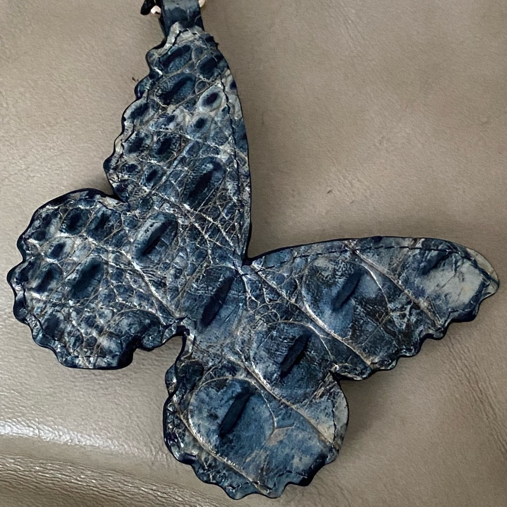 NWT Brahmin GLACIER Butterfly Bag Charm Key Fob Melbourne Leather - Picture 4 of 8